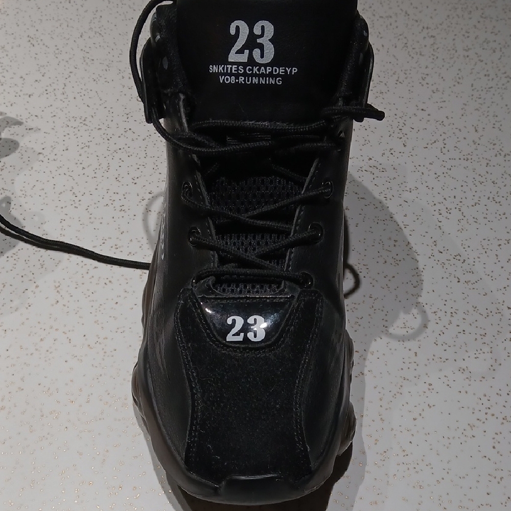 High Top Athletic Shoes With 23 Detail Sz 10 - Picture 9 of 14